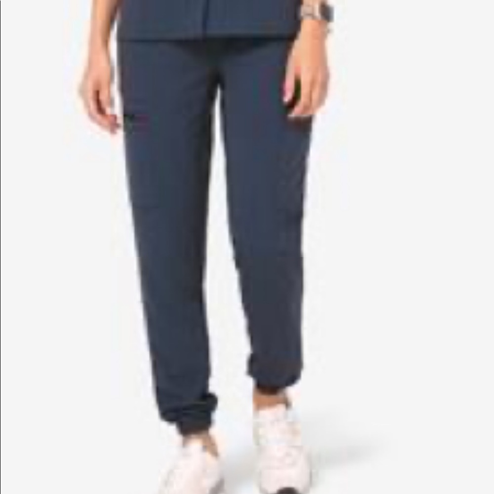 Figs scrubs dark harbor Lima 2.0 jogger